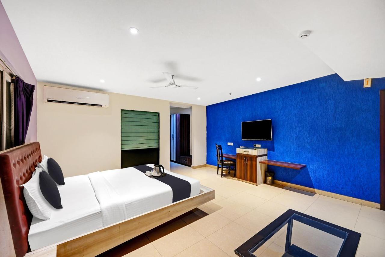 Hotel Townhouse Oak Pentagon Residency à Bhubaneswar Extérieur photo